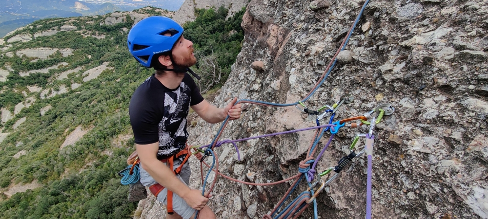 Via larga guiada en Montserrat